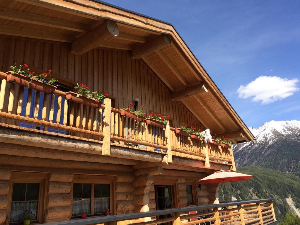 Apartmán Holzberghof Umhausen Exteriér fotografie